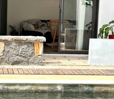 Pereybere Apartment | Charmant T4 avec vue piscine