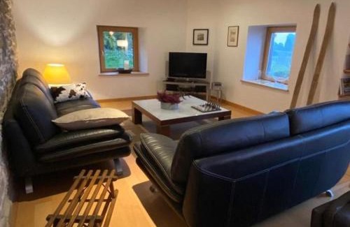Basse-sur-le-Rupt Bed & Breakfast | Charmante Chambre avec Vue sur la Vallée, Randonnée et Cuisine Locale - FR-1-589-624