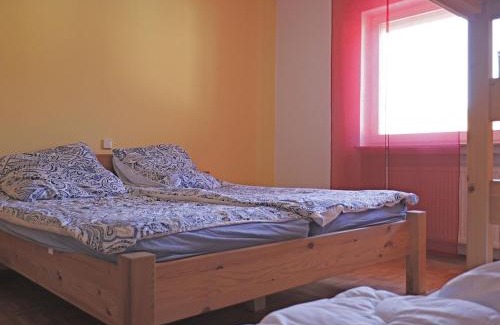 Bad Wildungen Apartment | Charmante Ferienwohnung mit Garten in Hüddingen