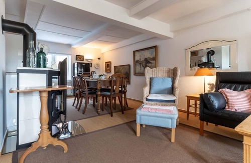 Toenning Apartment | charmante Ferienwohnung am Hafen