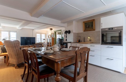 Toenning Apartment | charmante Ferienwohnung am Hafen