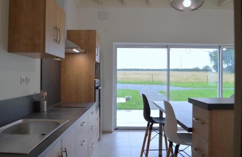 Chalain-le-Comtal House | Charmante Maison de Campagne avec Piscine Commune et Terrasse Privative à Chalain-le-Comtal - FR-1-496-236