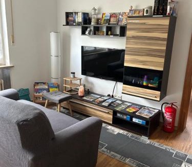 Sesslach Apartment | Charmantes Feriennest vor Seßlachs Stadtmauer im lebendigen Familienhaus