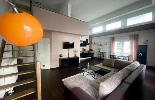 Stadtkern Apartment | Charmantes Loft-Apartment 2 Min zum Hauptbahnhof
