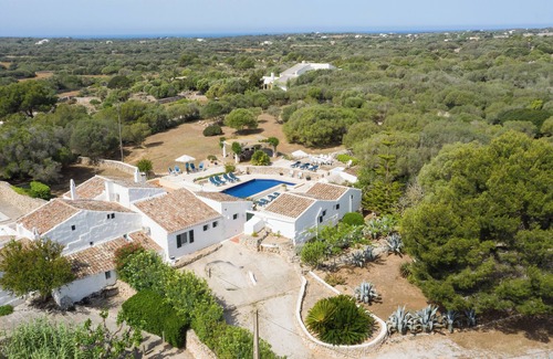Torret Villa | Charme Authentique à Minorque: Maison de Campagne Près des Plages 5 Chb, Piscine