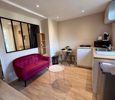 Le Parc Saint-Maur Apartment | Charme et Confort : T2 Lumineux