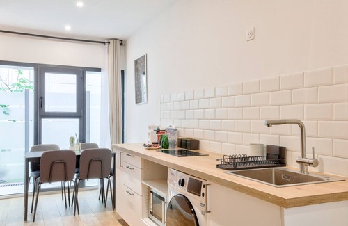 19th Arrondissement Apartment | Charme Parisien 6 Personnes, 2 Chambres, 19ème
