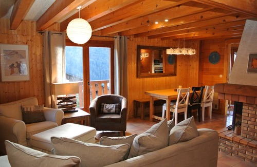 La Chapelle-d'Abondance Ski Chalet | Charming cottage with spectacular views