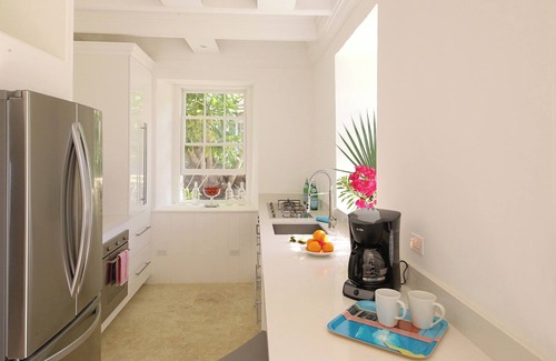Governor's Harbour House | Charming 1 BR 1.5 BA 19th Century Cottage