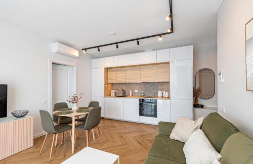Kaunas Apartment | Charming 1 BD Apartment by Domvia