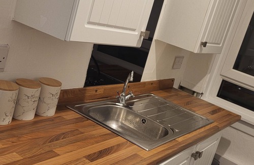 Kilmacolm Apartment | Charming 1-bed Apartment in Kilmacolm