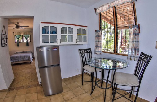 Playa Hermosa Cottage | Charming 1-bedroom cottage with WiFi, AC in beautiful Playa Hermosa