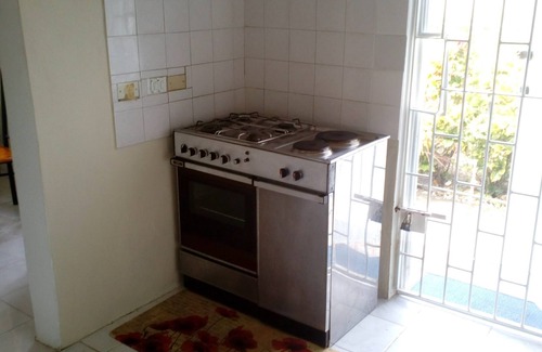 Bridgetown Apartment | Charming 1-bedroom apartment in lovely Bridgetown with AC, WiFi