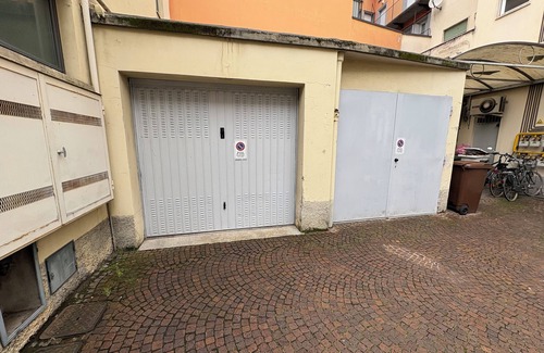 Gallarate Apartment | Charming 1-bedroom apartment with WiFi, AC in enchanting Gallarate