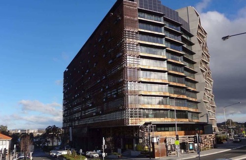 Acton Apartment | Charming 1-Bedroom Apartment with Lake Views