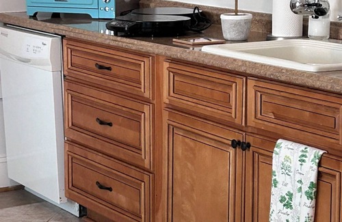 Arlington Apartment | Charming 1-bedroom apartment in fabulous Arlington with AC
