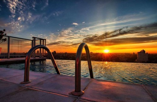 Asuncion Apartment | Charming 1-bedroom apartment with AC, Gym/Infinity Pool in Asunción, Paraguay