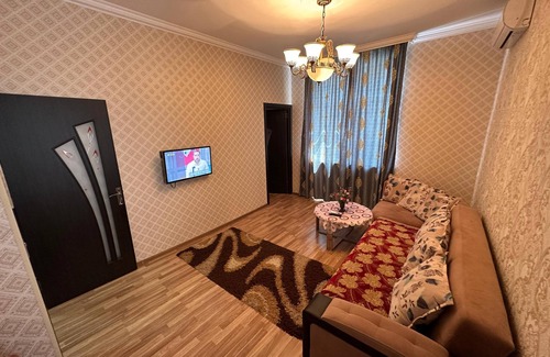 Yasamal Apartment | Charming 1-bedroom apartment in Bakı with AC