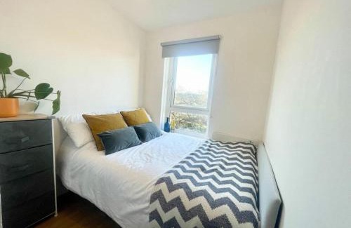 Longcroft Apartment | Charming 1 bedroom flat in Edinburgh with free parking
