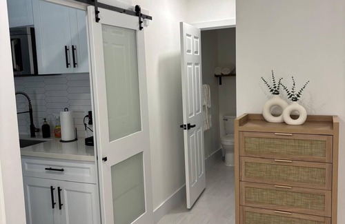 Pelican Apartment | Charming 1-bedroom guest home in peaceful Cape Coral