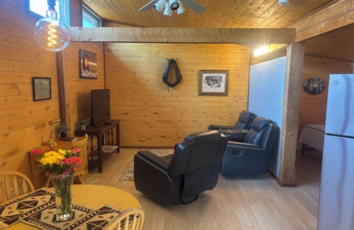 Creede House | Charming 1-bedroom house with heat and WiFi in delightful Creede
