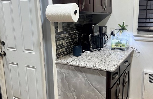 Cambria Heights Apartment | Charming 1-bedroom house with WiFi, AC in amazing Queens