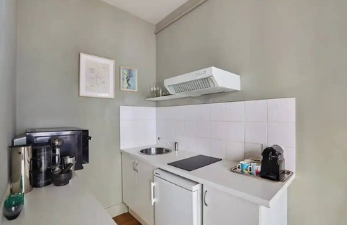 Pigalle Apartment | Charming 1-bedroom next to rue des Martyrs