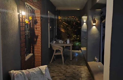 Inegeul Villa | Charming 1-bedroom villa with WiFi and AC in amazing Istanbul