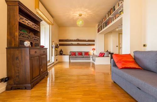 Barona Apartment | Charming 1 BR on Fagamosta