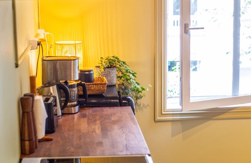 Grunerlokka Apartment | Charming 1800s Apt w/Fireplace - Free parking