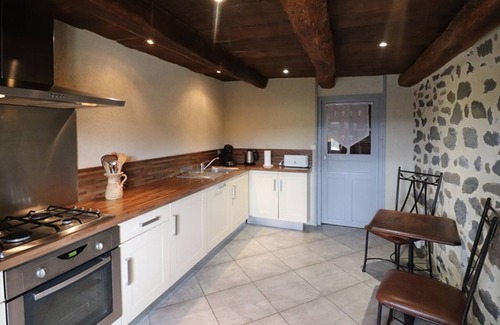 Paulhenc Cottage | Charming 1870 Home Near Lake Sarrans - Sleeps 5, Panoramic Views, BBQ, Fireplace, Garden