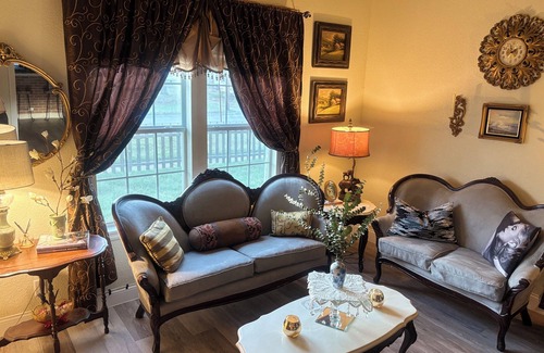 Mineral Wells House | Charming 1900 Victorian home in the country