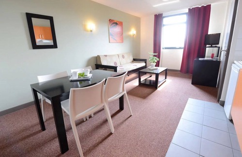 Charlier - Valvert Apartment | Charming 1BR Apartment for Your Ideal Lyon Stay