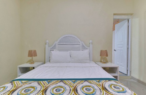 San Anton Hotel | Charming 1BR Hotel Room in Historic Zona Colonial with WiFi and AC