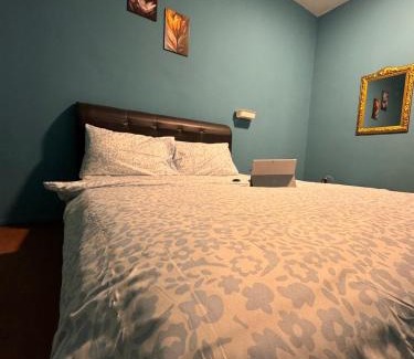 Bayan Lepas Apartment | charming 1br retreat in bayan lepas 1car park Malaysian guest only Netflix