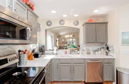 Hadley Villa | Charming 2/2 Courtyard Villa in Village of Hadley with Golf Cart