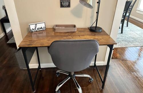 Concord House | Charming 2 bed home - Close to Downtown Concord