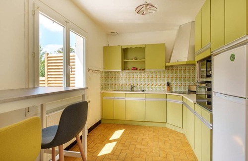 Carnac Villa | Charming 2-Bed House in Carnac Countryside with Garden, Near Crac'h River