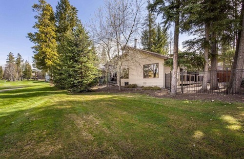 Columbia Falls House | Charming 2-bedroom house with WiFi, AC in gorgeous Columbia Falls