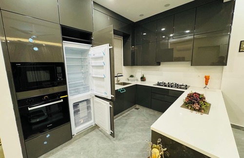 Islamabad Apartment | Charming 2-bedroom apartment with WiFi, AC in lovely Islamabad