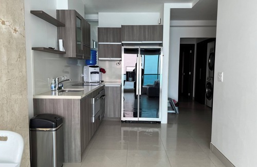 Salinas Apartment | Charming 2-bedroom apartment with AC, fitness room in beautiful Salinas