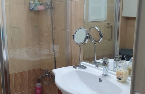 Larnaca Apartment | Charming 2-bedroom apartment by the sea