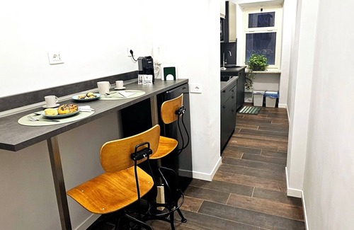 Trastevere Apartment | Charming 2-bedroom apartment with WiFi, AC in fantastic Rome Trastevere