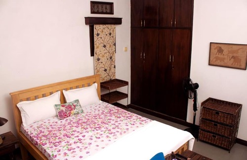 Entebbe Villa | Charming 2 bedroom bungalow