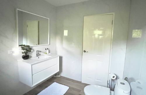 Ocho Rios Cottage | Charming 2-bedroom cottage in Ocho Rios with AC