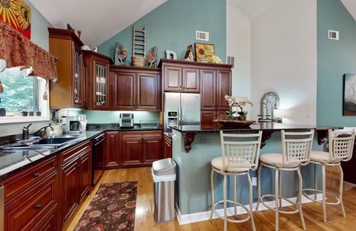 Cullowhee Cottage | Charming 2-bedroom cottage with WiFi, AC in beautiful Cullowhee