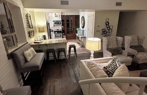 Natchez Condo | Charming 2 bedroom condo in the heart of beautiful Natchez, MS.