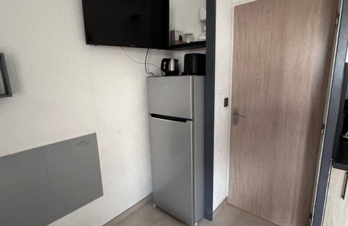 Marseillan House | Charming 2-bedroom house for 4 people with pool, terrace, close to the beach