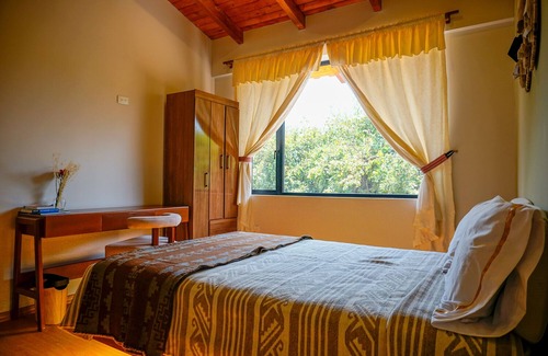 San Pablo del Lago House | Charming 2-bedroom house in Cotacachi with WiFi access