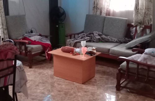 Flic-en-Flac Apartment | Charming 2-bedroom apartment in lovely Flic en Flac with AC